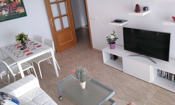 Sant Pere de Ribes Apartamento | Piso muy tranquilo a 5 5km de Sitges