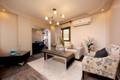 Heliopolis Apartamento | VESTA - Luxury APT - 2BR - Triumph