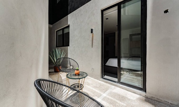 Santa María la Ribera Apartamento | VH | Comfy space Sta Ma la Ribera | terraza | 124