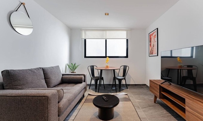Santa María la Ribera Apartamento | VH |Espacio acogedor terraza |Sta Ma la Ribera|126
