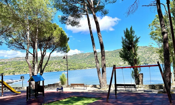 San Martín de Valdeiglesias Chalet De Esquí | Villa Vip Lux