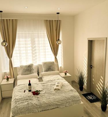 Szekesfehervar Apartamento | VIBE S32 Apartman,AC,Free Parking