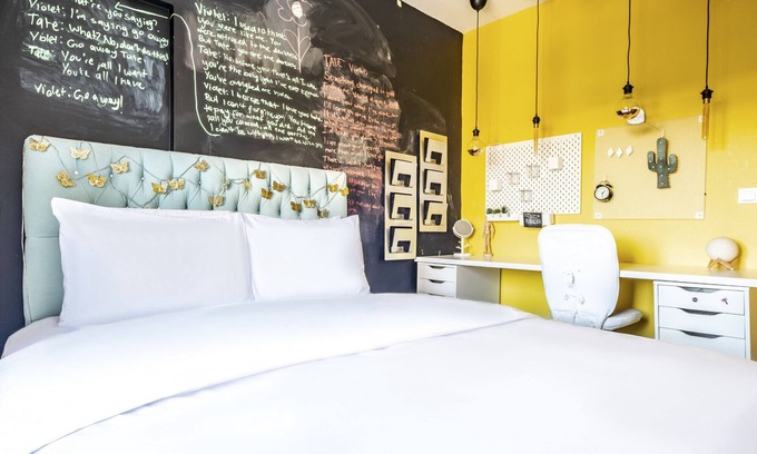 Ust Bostanci Apartamento | Vibrant Flat in Atasehir with Central Location