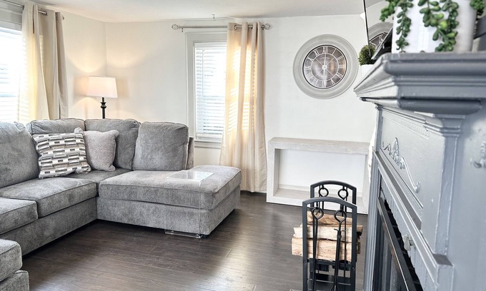 Brockton Casa | LRS | Familia Cape Cod | 12 plazas