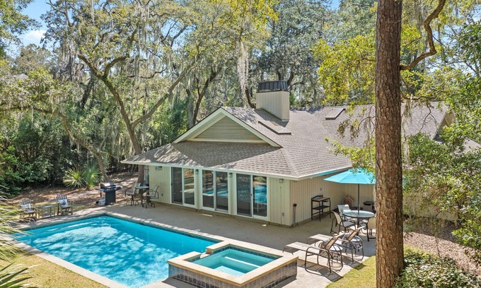 Heritage Woods Casa | Vicino al Mare | Spacious 4BR Home w/ Pool & Spa | 0.5 Miles to Beach | 32 Baynard Cove Rd