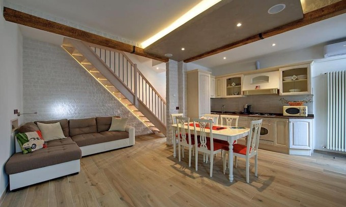 Castelnuovo del Garda Casa | Vicolo Mincio Home
