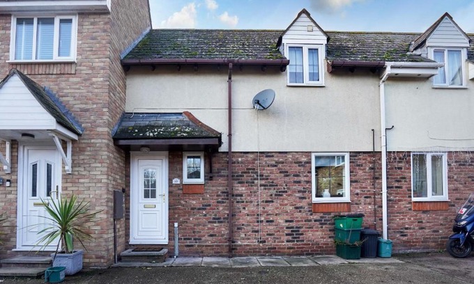 Colchester Casa | Victoria Gardens