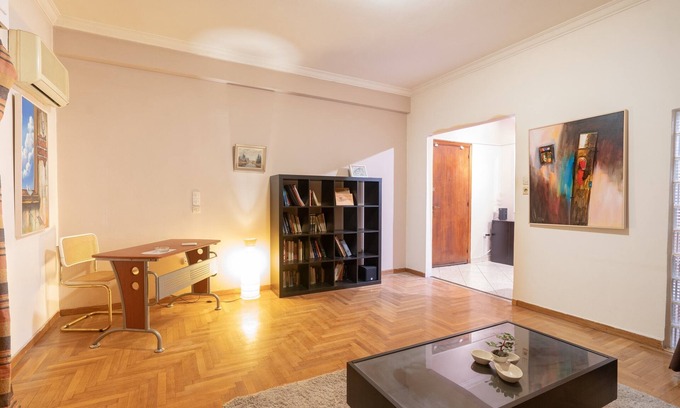 Platia Viktorias Apartamento | Victoria metro st. 2 bedrooms 4 persons apartment