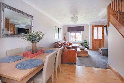Huntington Casa | Victoria Retreat