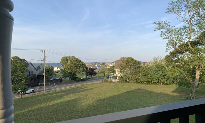 East Chop Casa | Victorian cottage overlooking downtown Oak Bluffs and the Harbor.