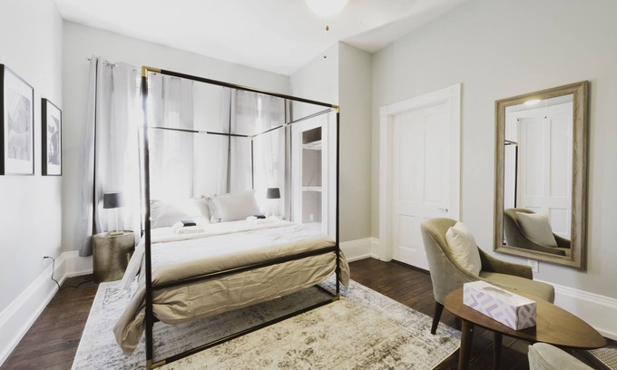 Savannah Victorian District Casa | Victorian District Duplex ★ 2 APTS & 6 BDRS ★ Just 2 blocks to Forsyth Park!