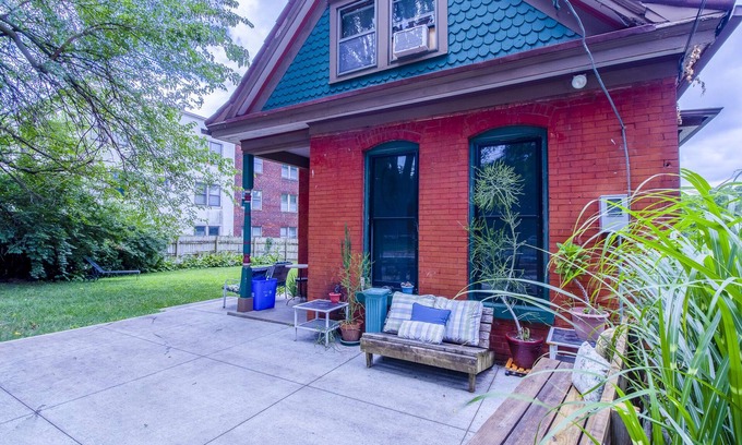 Central Hyde Park Casa | Victorian Historical Home- Union Station, Plaza, Westport, Crossroads