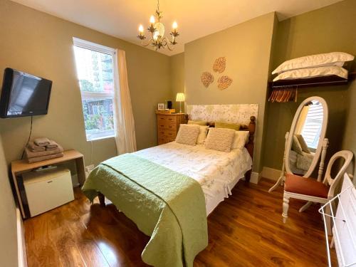 Ramsgate Casa | Victorian Rooms by Beach
