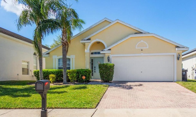 Vizcay Casa | Victory Retreat- A Disney Escape