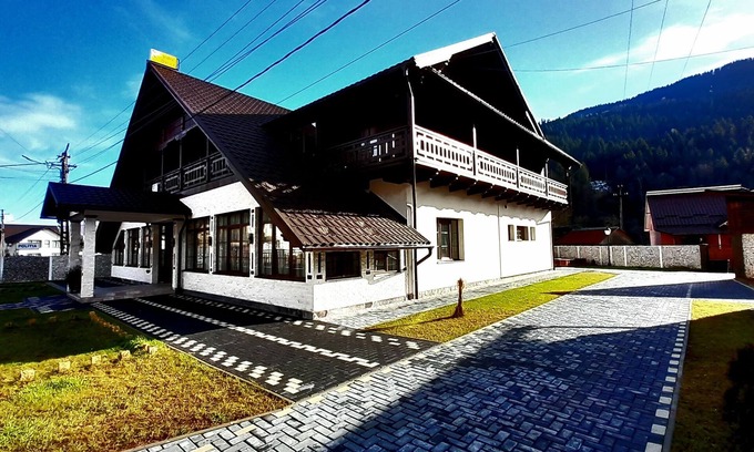 Vidra Casa | Vidra Dacica