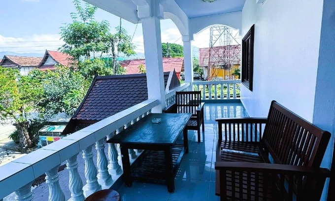 Vang Vieng Casa | ViengSavanh GuestHouse
