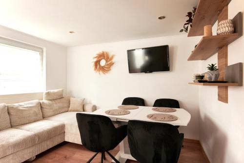 Vienna Casa | Vienna Prestige Luxury 3BD Villa