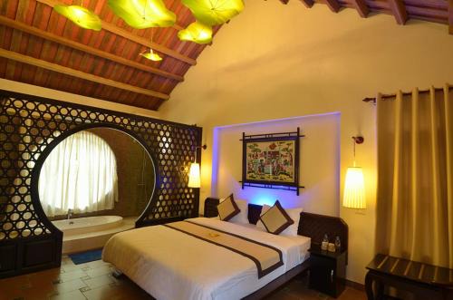 Đong Trieu Casa | Viet House Yen Duc Village