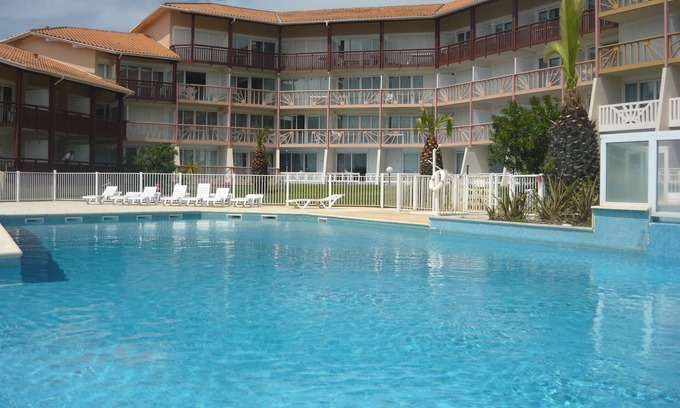 Vieux-Boucau-les-Bains Apartamento | Vieux Boucau: studio (4p.) con piscina, junto lago y playa.