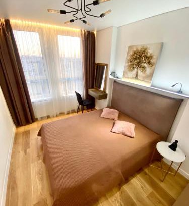 Lviv Apartamento | View apartment Семицвіт