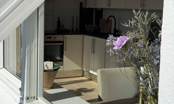 Bergenhus Apartamento | View apartment in Bergen - Walking distance to the city center and beautiful city mountains