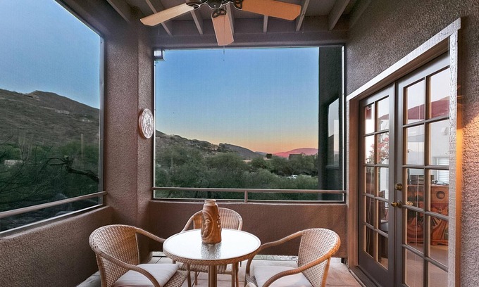 Tucson Condominio | View at Ventana Canyon 2 BR by Casago