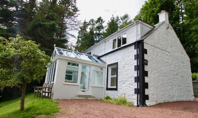 Lochearnhead Casa | View Cottage