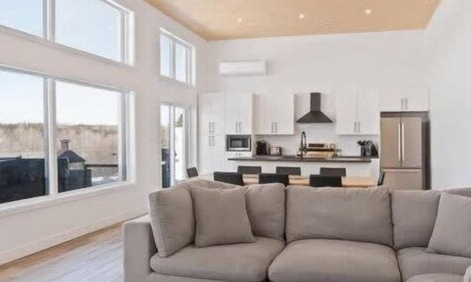 Mauricie Chalet De Esquí | View on the river ! Family cottage with SPA