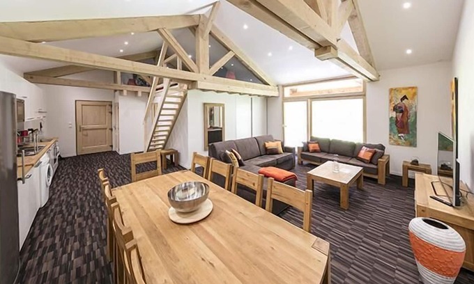 Nancroit Apartamento | Vista valle, balcón, parking, tv, local para esquís, 144m², Peisey-Vallandry