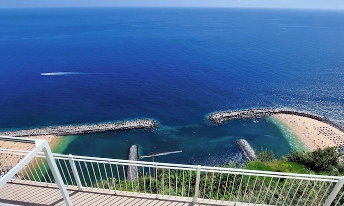 Calheta Cabaña | VIEWPOINT HOUSE