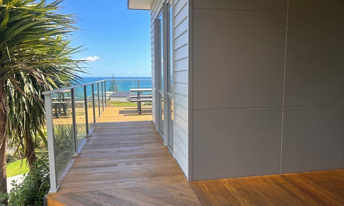 Cable Bay Casa | Views on Stratford