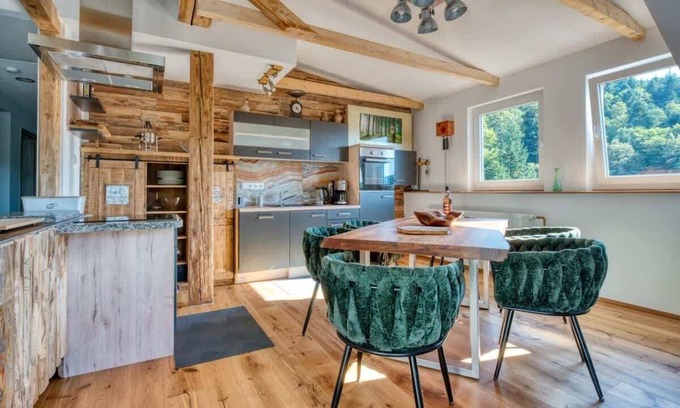 Triberg im Schwarzwald Condominio | Views over the Forest+Garden,Campfire,Fireplace