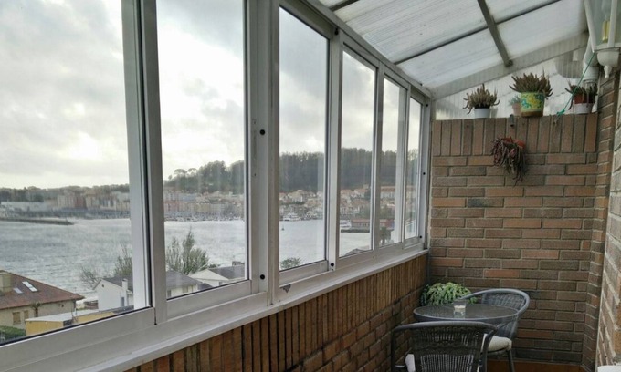 Cangas Apartamento | Vistas al mar, cerca de la playa y centro de la ciudad