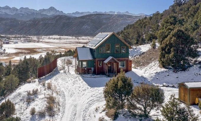 Ridgway Casa | Views Views and more Views