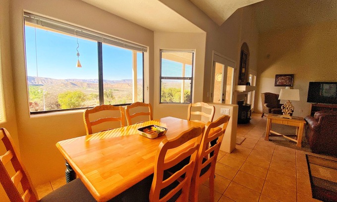 Clarkdale Casa | Views, views, views! Spacious home with Red Rock & Sunset Views. Near the river!