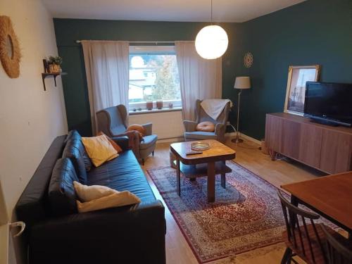 Varkaus Apartamento | Viihtyisä kaksio torin laidalla 1-4 hengelle