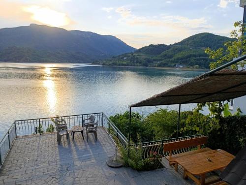 Konjic Casa | Vikendica "Odmor" - Jablaničko jezero