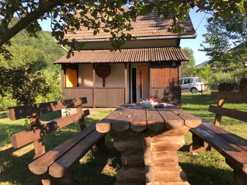 Jajce Casa | Vikendica Žute dunje Jajce