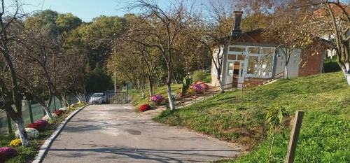 Tuzla Canton Casa | Vikendica Kozlovac