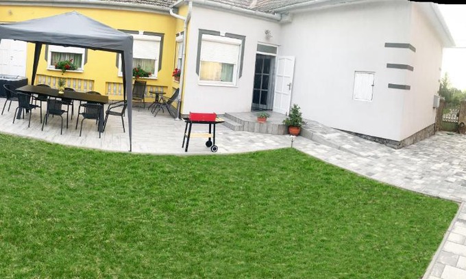 Zamardi Apartamento | Viktor Apartmanház