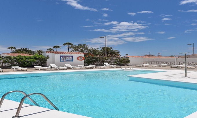 Playa del Inglés Villa | Villa Ingles | Stunning & Tranquil Retreat | Wonderful Property With a Private Pool & Shared Pool |Terrace with Dining & Seating Area | Proximity to Maspalomas and Meloneras | Playa del Ingles