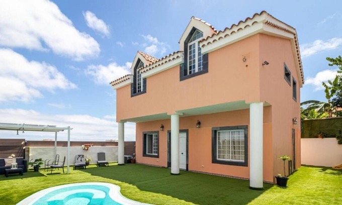 Las Palmas de Gran Canaria Villa | VILLA SAMPEREZ Planta BAJA: + Piscina + Jardín + Barbacoa + 2 Dormitorios + 6Pax