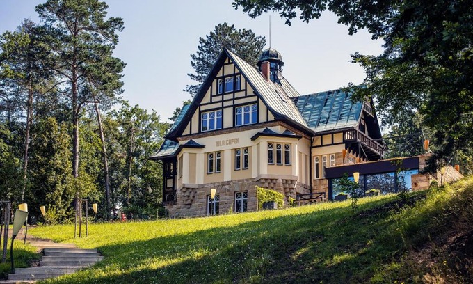 Branzez Casa | Vila Čapek