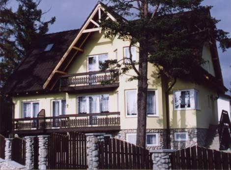 Stara Lesna Cama Y Desayuno | Vila Altwaldorf B&B Vysoke Tatry