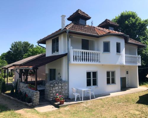 Central Serbia Villa | Vila Dolce Vita