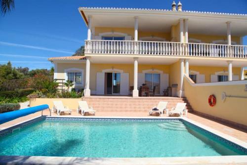Luz Villa | Vila G, Mira Luz