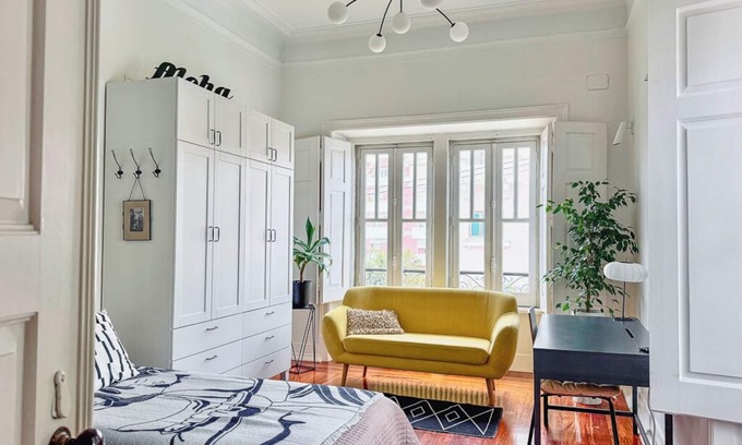 Parede Villa | La villa centenaria y renovada junto al océano: ¡encanto y elegancia!