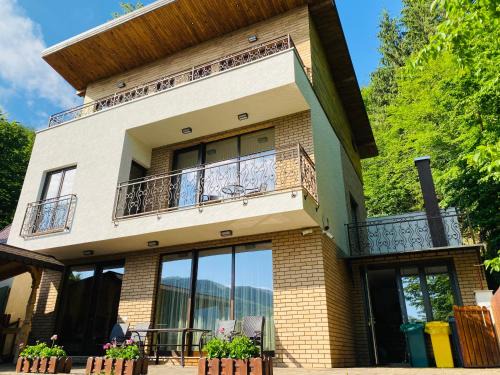 Gilau Apartamento | Vila Tarnita