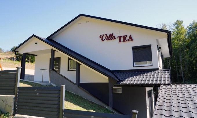 Laktasi Villa | Vila Tea Slatina