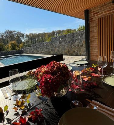 Karlovac Villa | Vila Tia